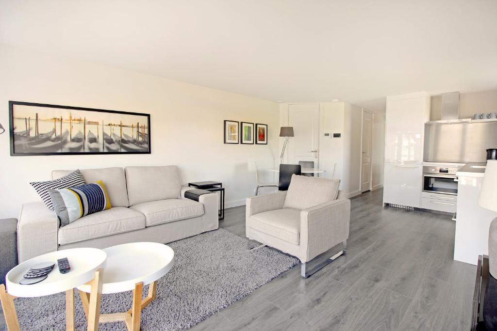 1-BR-Jordan apartments close to CS room 2